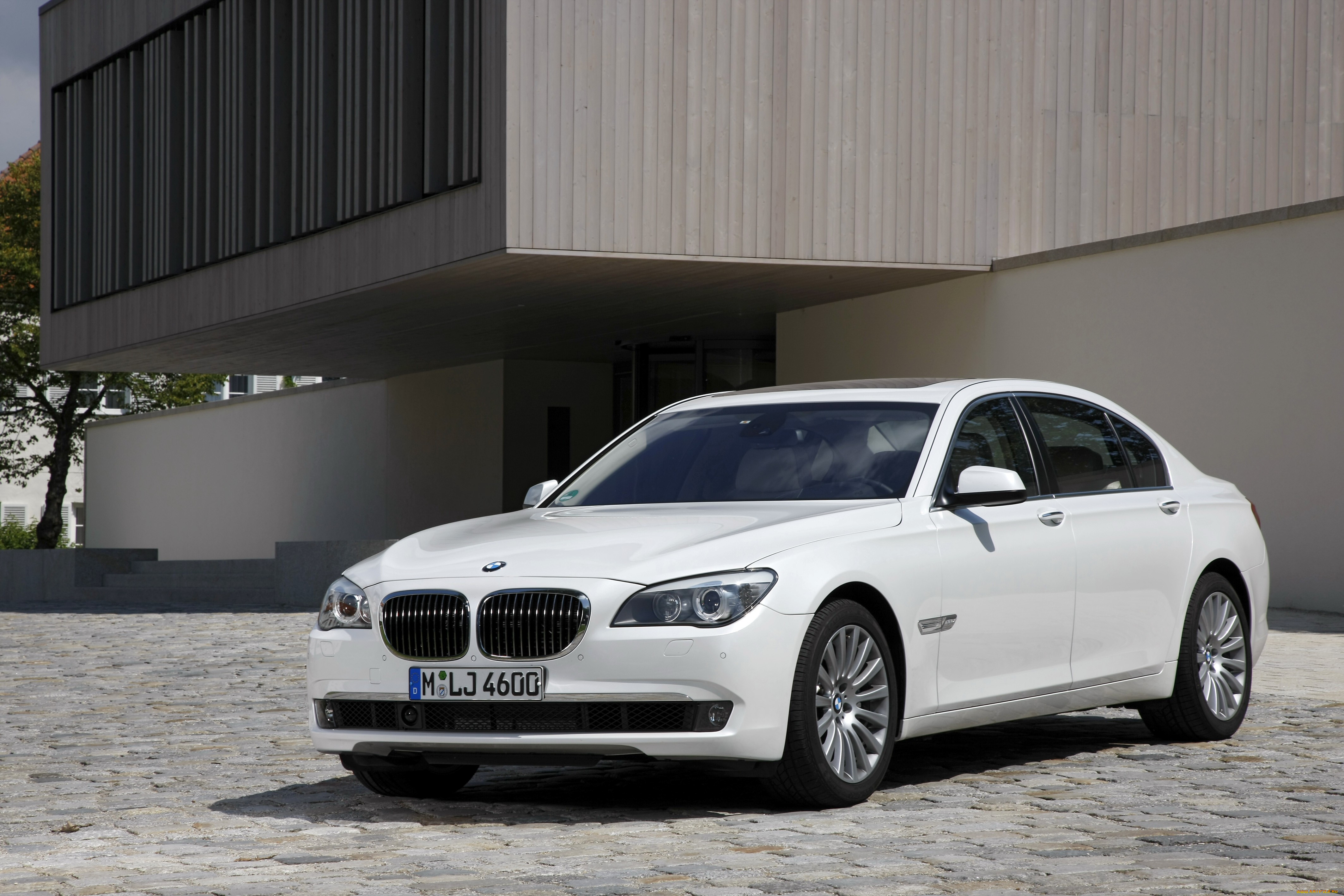 BMW 760li